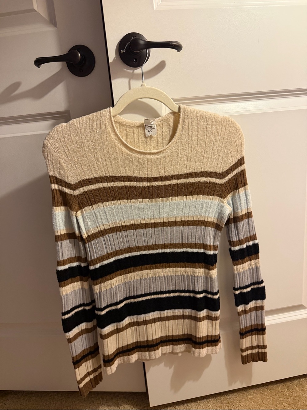 Theory Fitted Striped Ribbed Sweater - Cream and Brown
